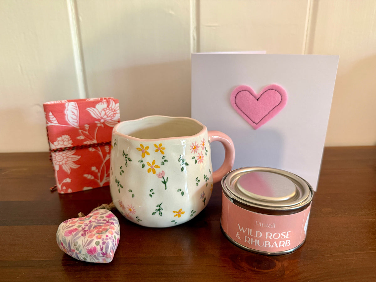 Gifts and Hampers