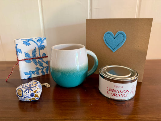 The little blue gift box